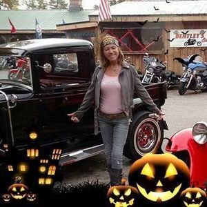 Meet your Posher, Wendy